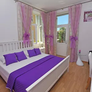 **** Pensión Luxury Nirvana Croacia